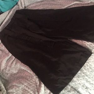 Black dress pant/capris